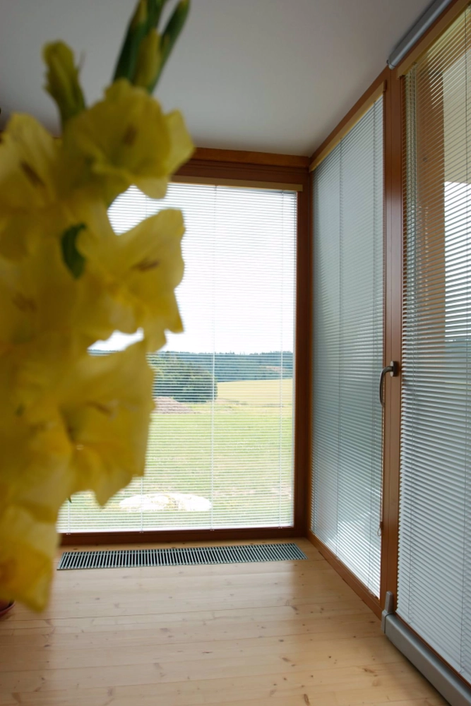 Druckwelt - Tuncay Denizci, Qualitätsjalousie Isotra System HIT II, ​​Referenz