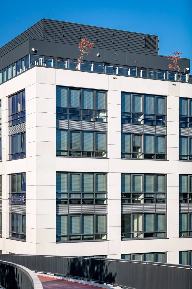 Druckwelt - Tuncay Denizci, Innenjalousie Cetta 35, 50 – Wirtschaftsreferenz