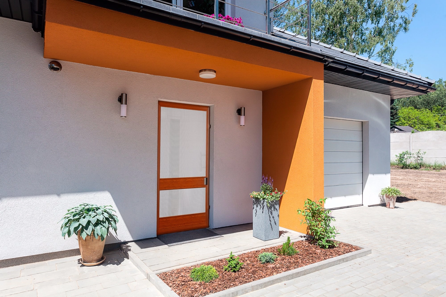 Druckwelt - Tuncay Denizci, Türnetze, Haustür von außen