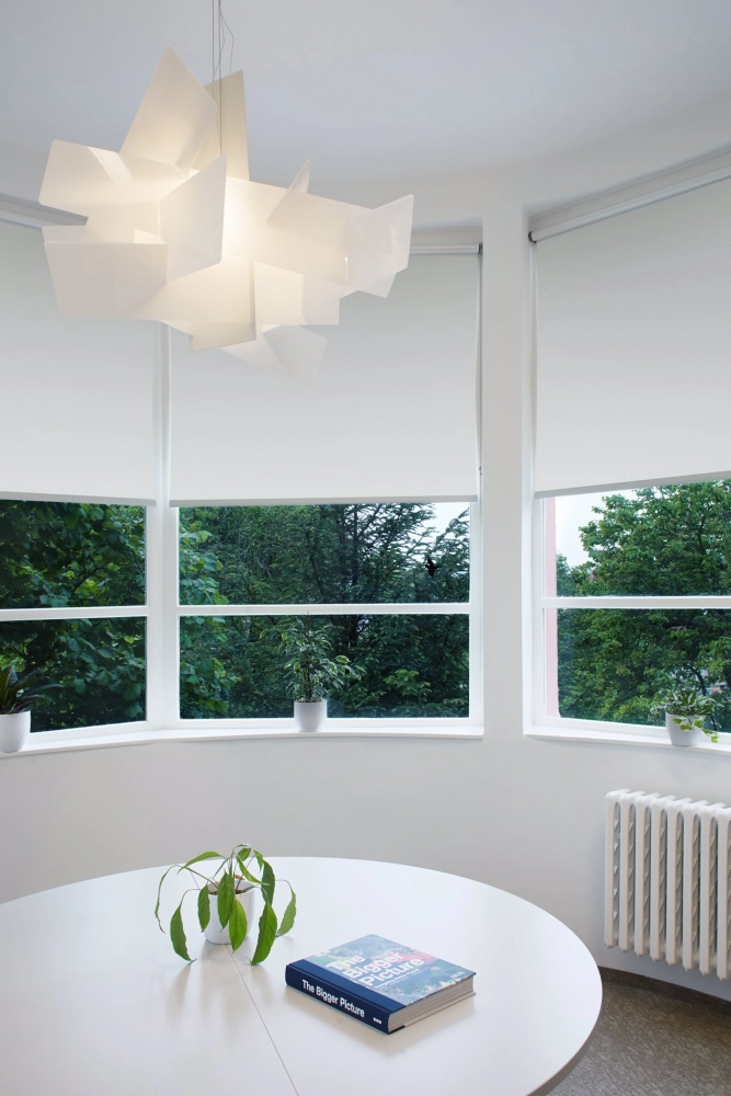 Druckwelt - Tuncay Denizci, Stoffrollos Verra Metal-Referenz