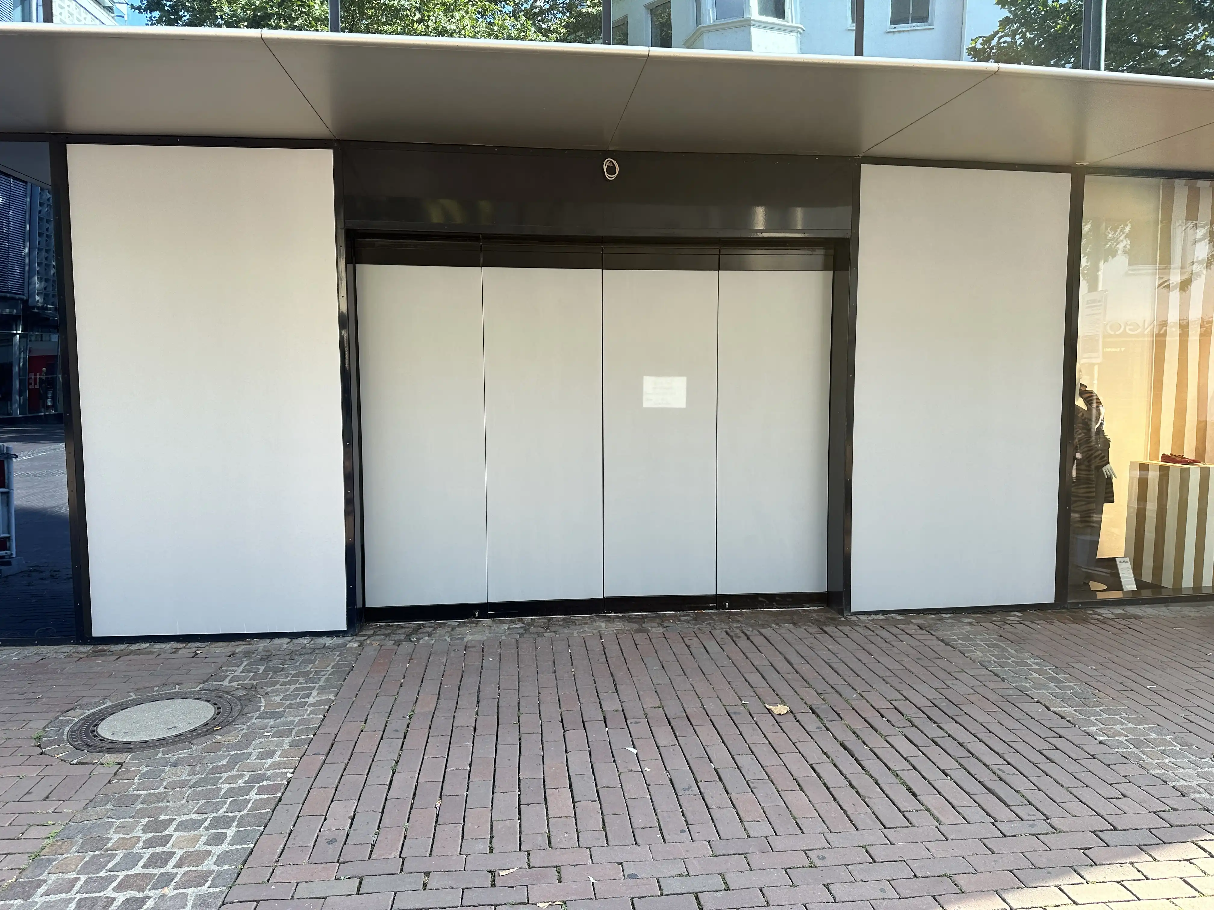 Druckwelt - Tuncay Denizci, Jalousien für Bürofenster